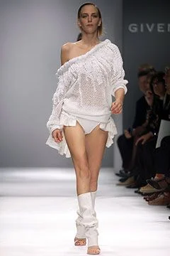 Look 17